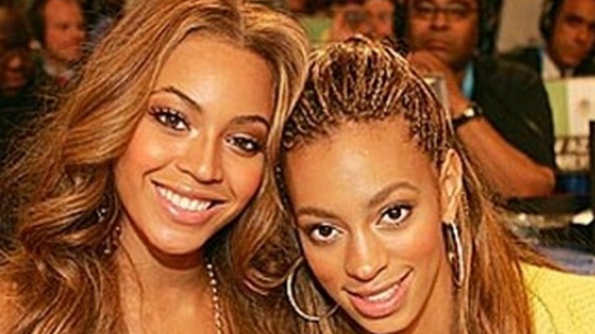 Beyoncé bjöd på en throwback med sin syster Solange. 